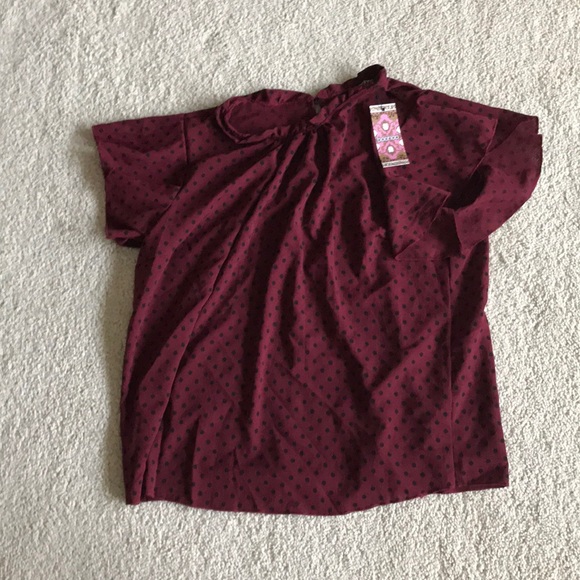 Plus polka dot ruffle angle sleeve blouse - Picture 2 of 2